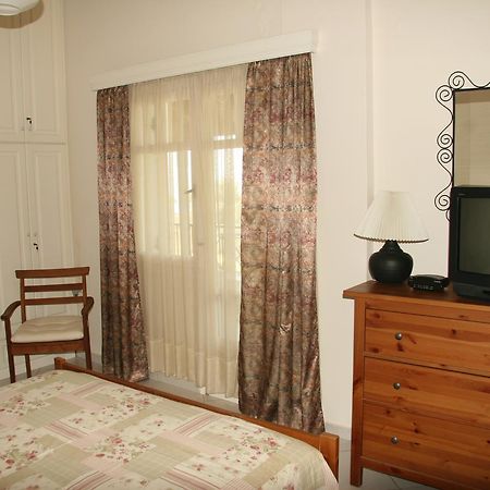 Villa Vlichos Amarynthos Esterno foto