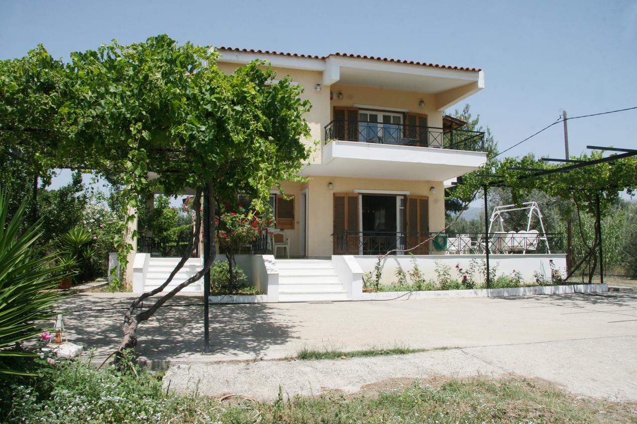 Villa Vlichos Amarynthos Esterno foto