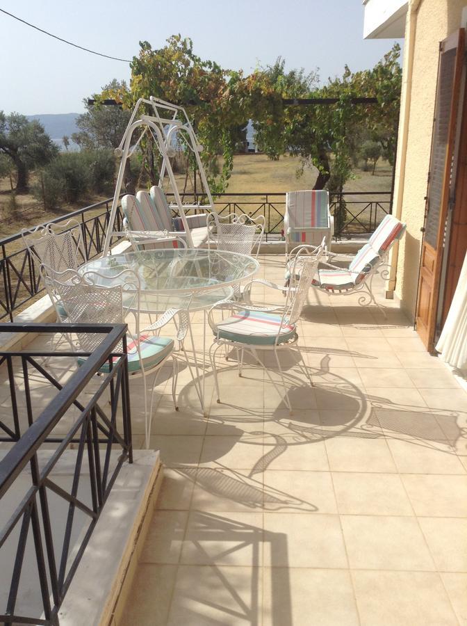 Villa Vlichos Amarynthos Esterno foto